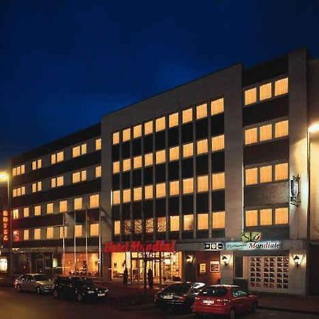 Hotel Mondial Langenfeld  Esterno foto